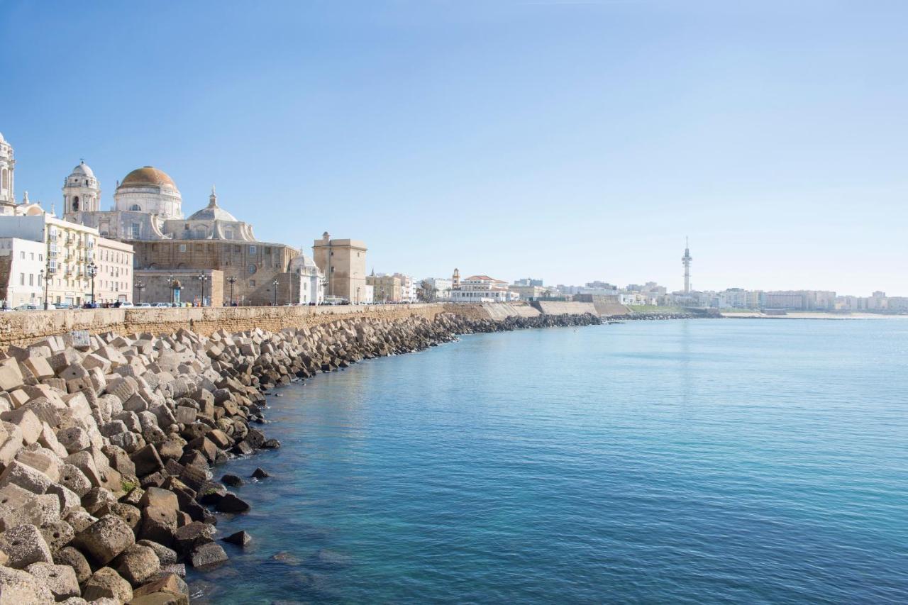 Apartamento Cadiz Centro Blue Window エクステリア 写真