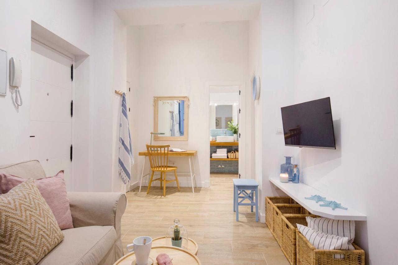 Apartamento Cadiz Centro Blue Window エクステリア 写真